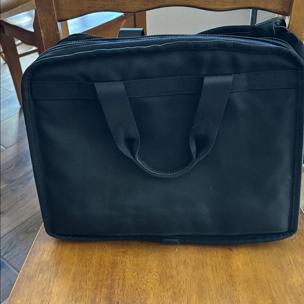 Tumi details copied